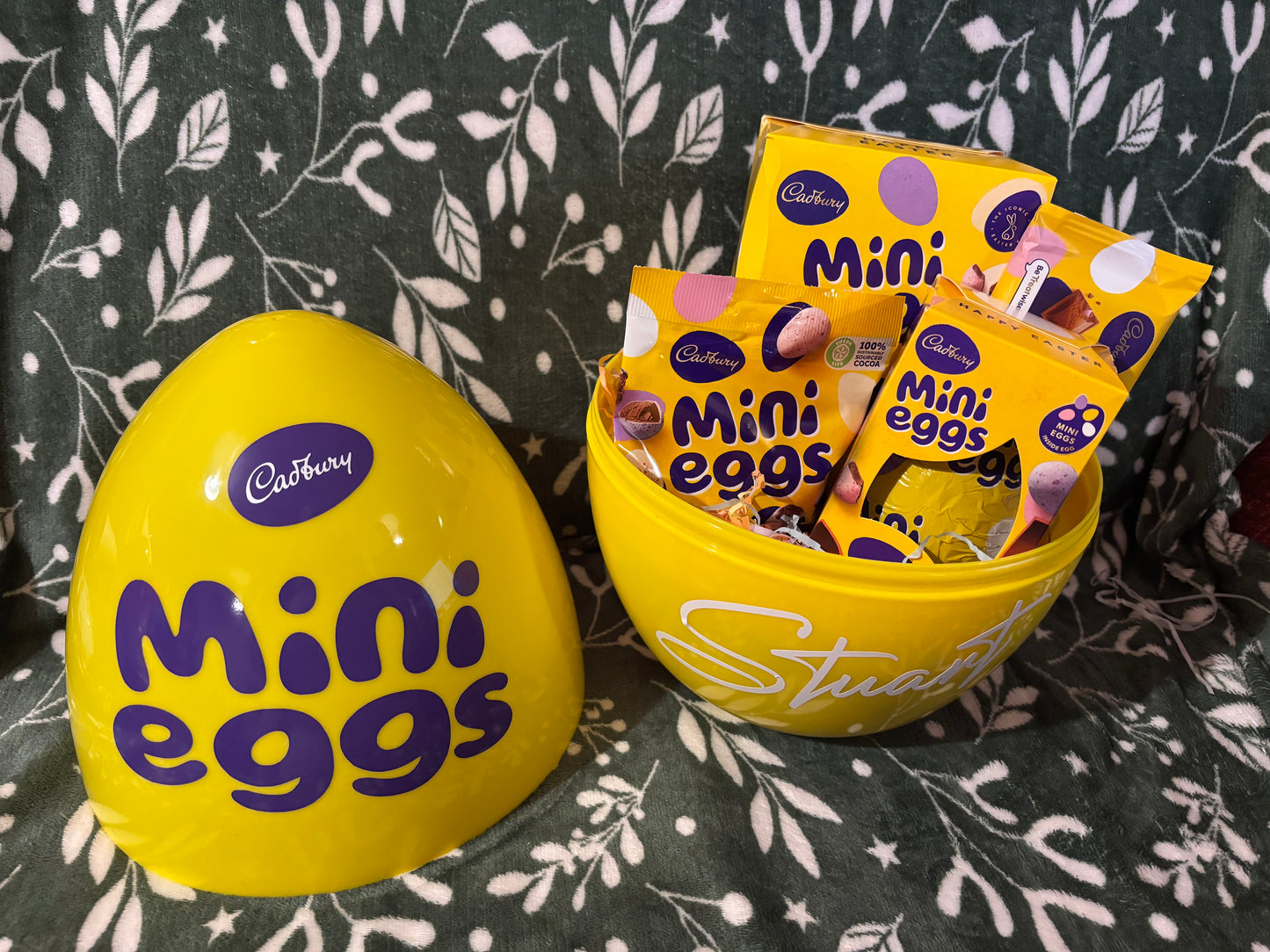 14" Yellow Egg WITH CHOCOLATE